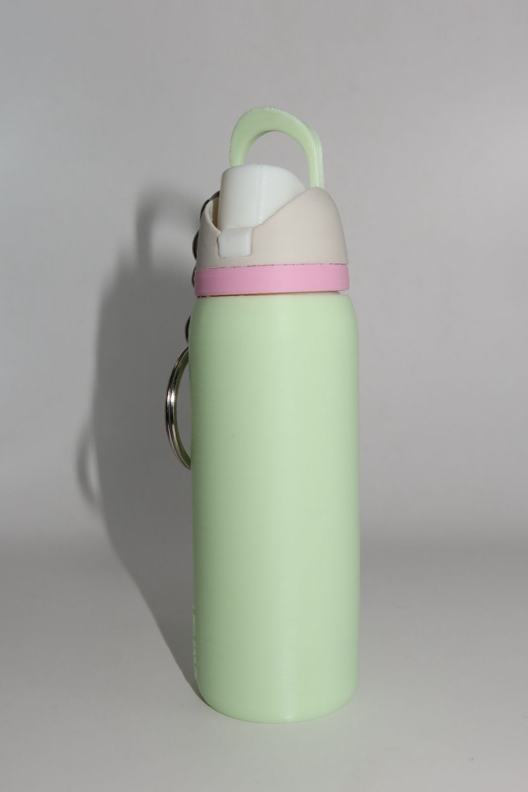 Funda para bálsamo labial en forma de termo